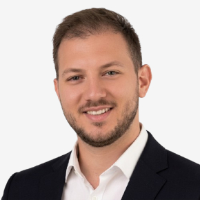 Accountant in Greece