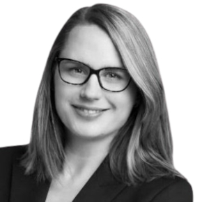 Dr. Krisztina Tóth LL.M.