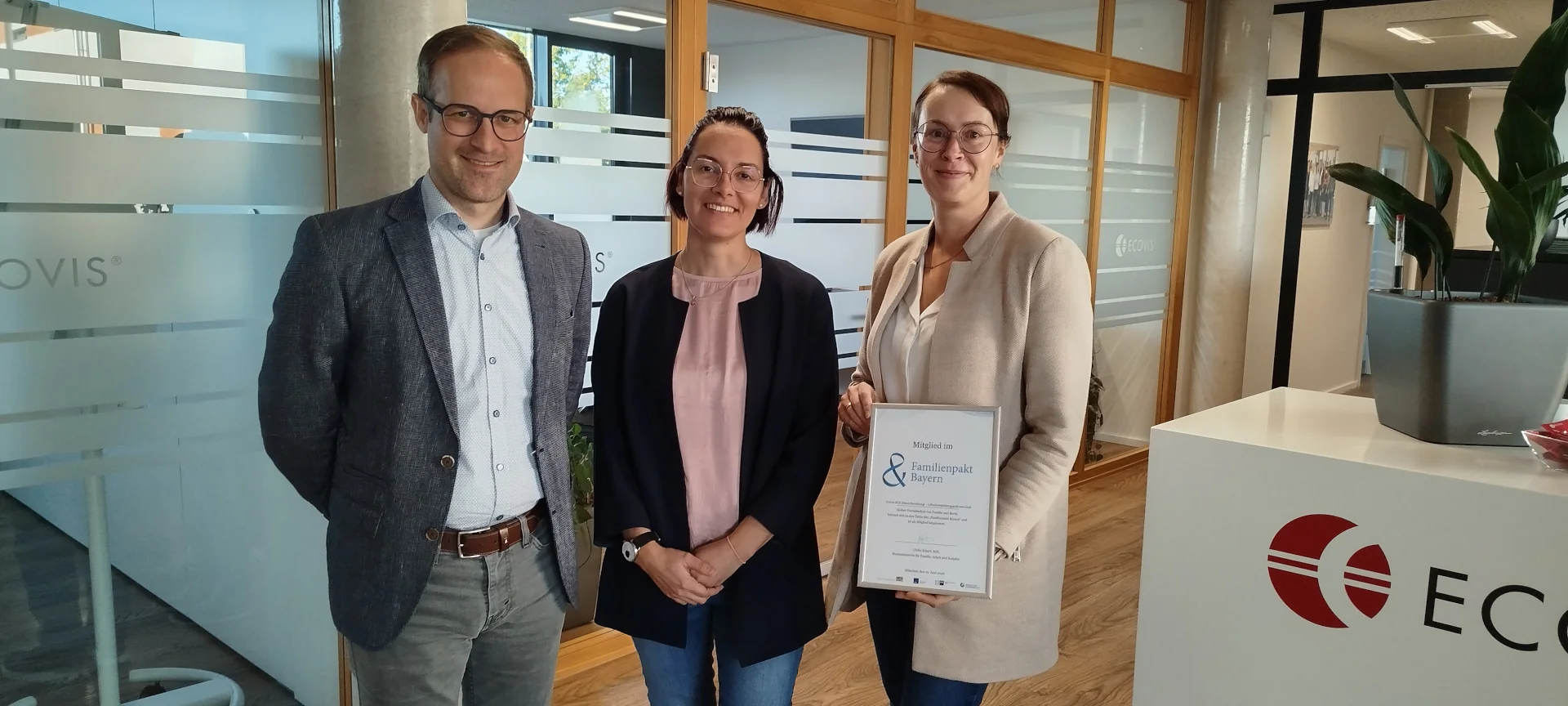 Das Ecovis Lohnzentrum ist seit Juni 2026 Mitglied im Familienpakt Bayern