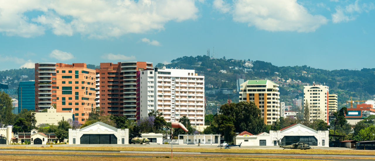 Servicios mercantiles y societarios