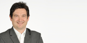 Gratulation an Thomas Strunz zur Zertifizierung im Bereich der Immobilienbewertung - Ecovis Unternehmensberater