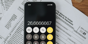 Servicios vinculados al software y seguro sobre créditos - Ecovis en Uruguay