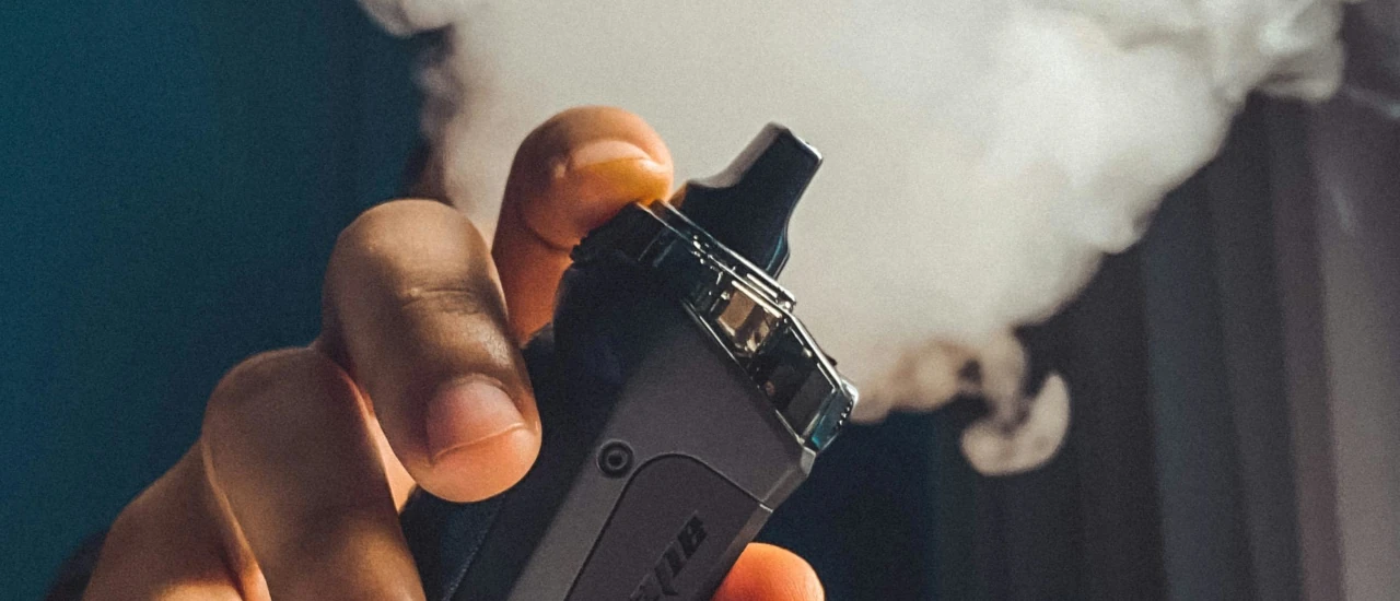 Cigarrillos electrónicos y otros dispositivos